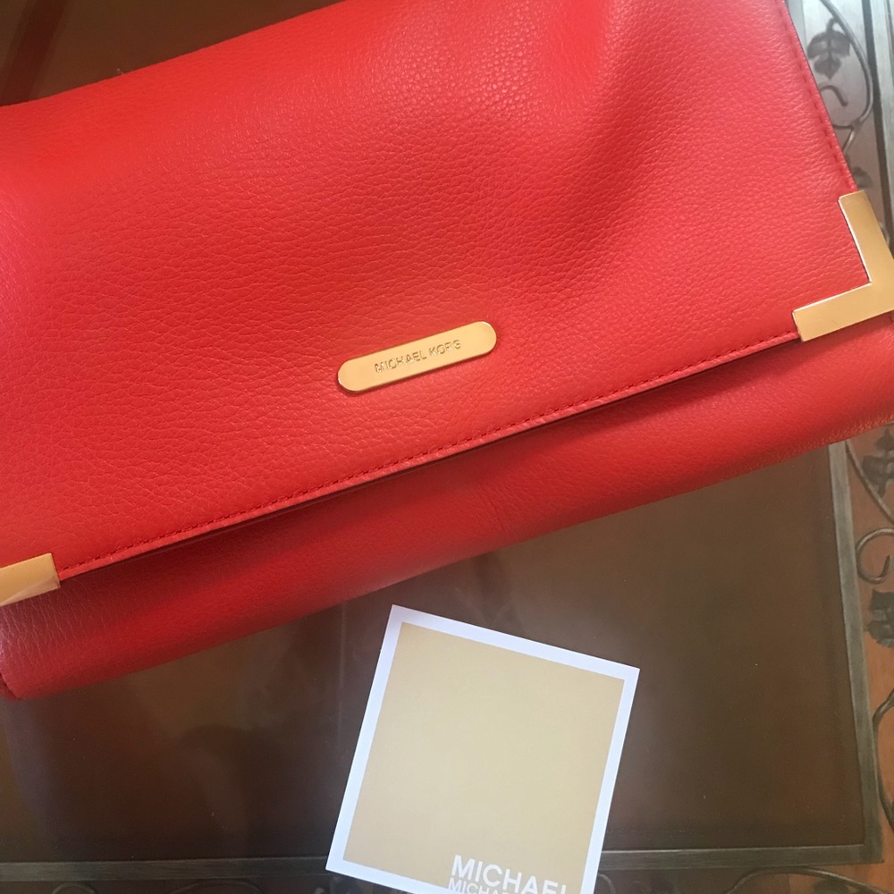 Michael Kors large clutch/shoulder bag
